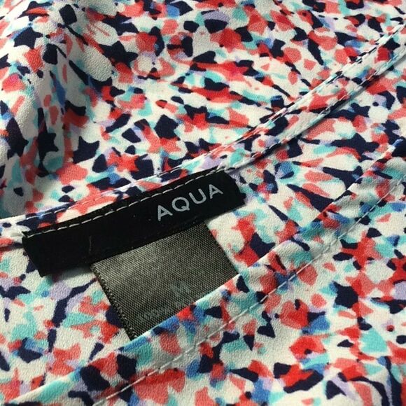 Aqua Abstract Print Romper with 2 side pockets Med - Picture 5 of 6
